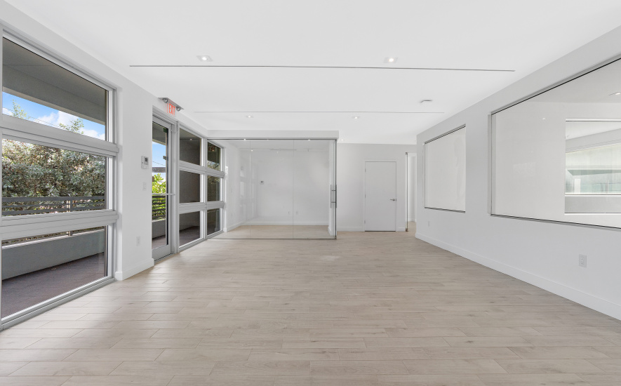 278 NW 37th St, Miami, FL 33127, ,Office,For Lease,NW 37th St ,1404