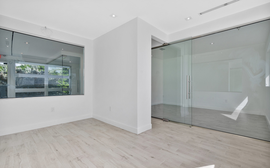 278 NW 37th St, Miami, FL 33127, ,Office,For Lease,NW 37th St ,1404