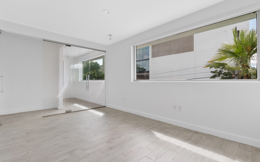 278 NW 37th St, Miami, FL 33127, ,Office,For Lease,NW 37th St ,1404