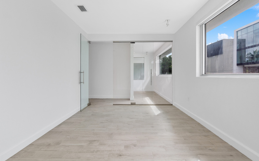 278 NW 37th St, Miami, FL 33127, ,Office,For Lease,NW 37th St ,1404
