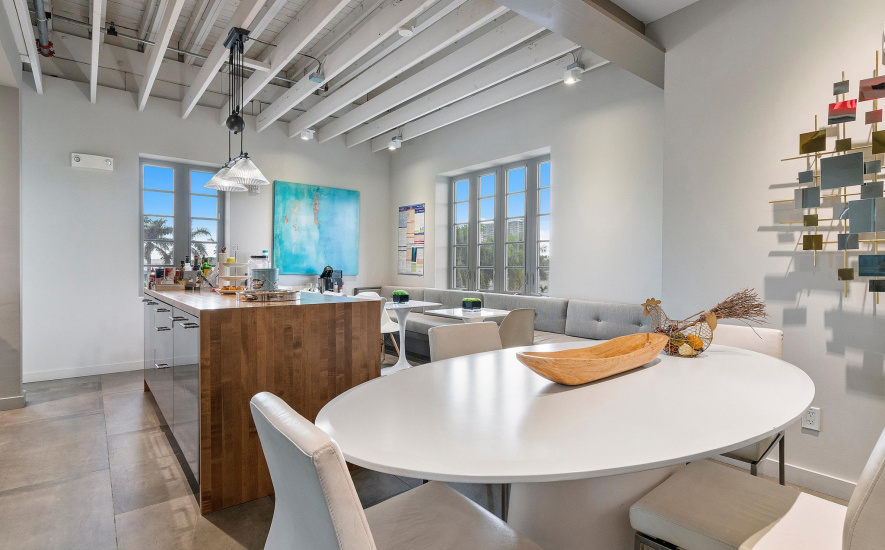 Chariff Realty Group is proud to present for sale: 7350 Biscayne Blvd, a unique gem in Miami’s MiMo District. More than just a space, this prime location is a strategic hub for visionary entrepreneurs.