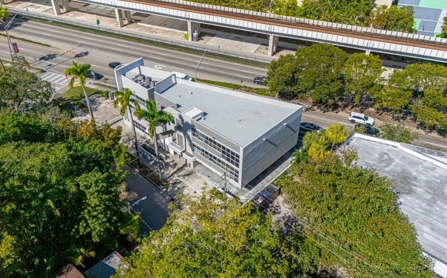 2424 S Dixie Hwy, Miami, FL 33133, ,Office,For Sale,S Dixie Hwy ,1326