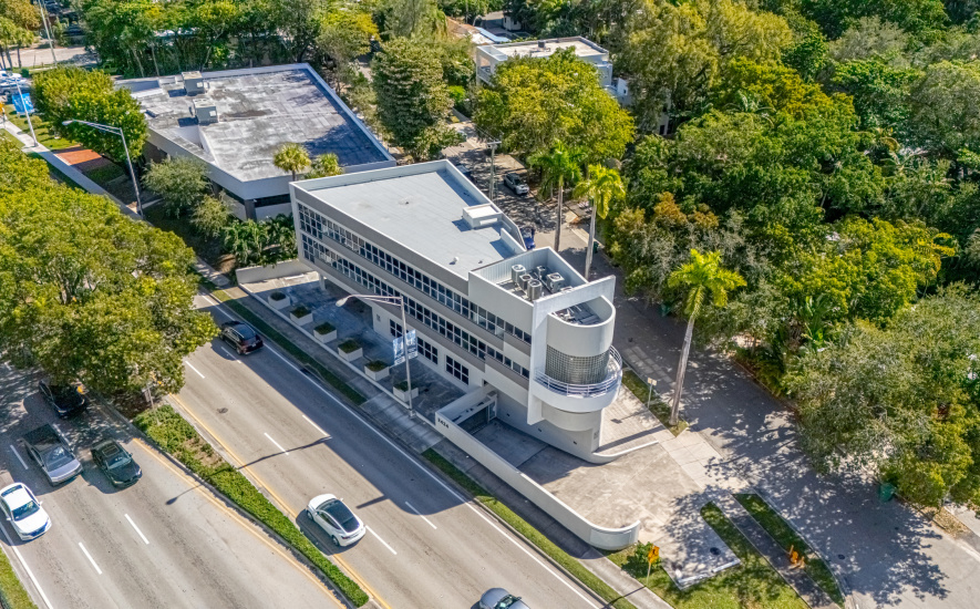 2424 S Dixie Hwy, Miami, FL 33133, ,Office,For Sale,S Dixie Hwy ,1326