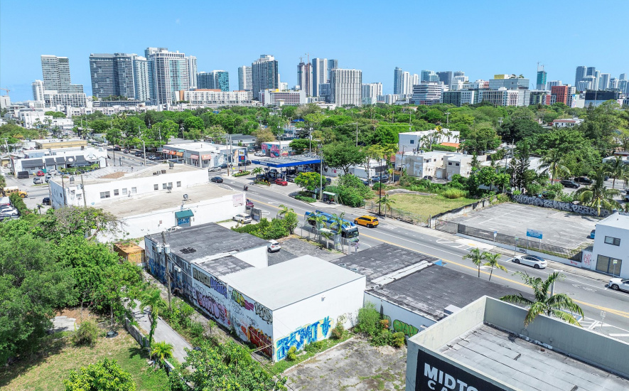 233 NW 36th St, Miami, FL 33127, ,Retail,For Lease,NW 36th St ,1348