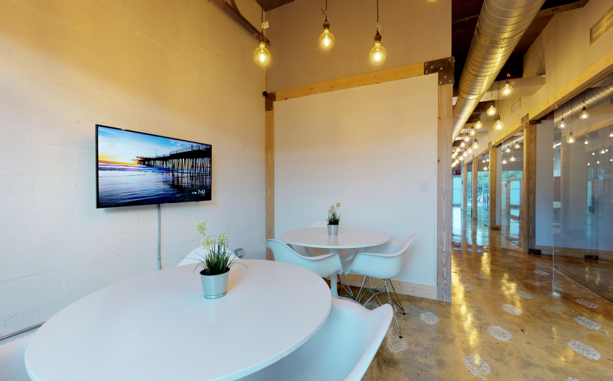 144 NW 37th St, Miami, FL 33127, ,Office,For Lease,NW 37th St ,1351