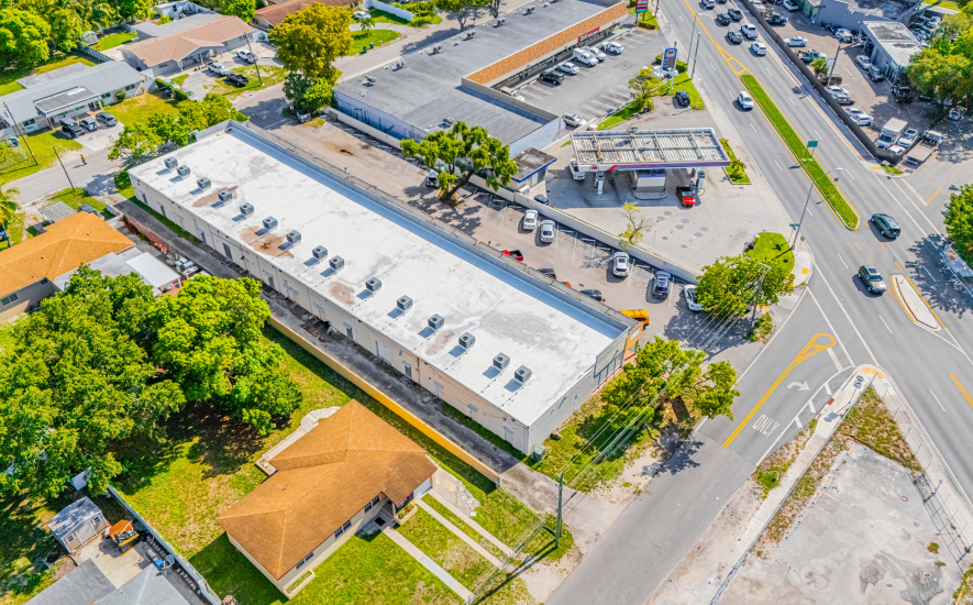 1620 NE 148th St, Miami, FL 33181, ,Investment,For Sale,Oak Plaza,NE 148th St ,1353
