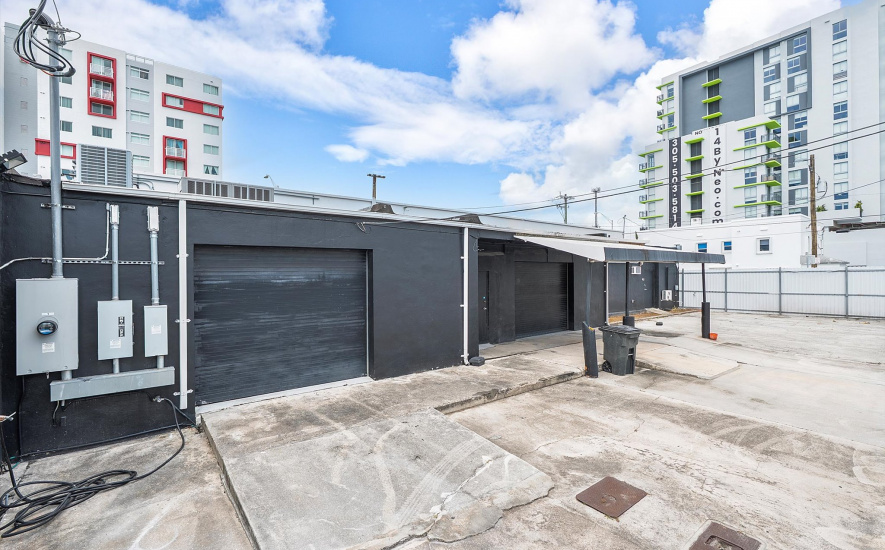 1500 NW 36th St, Miami, FL 33142, ,Retail/Office,For Lease,NW 36th St ,1354