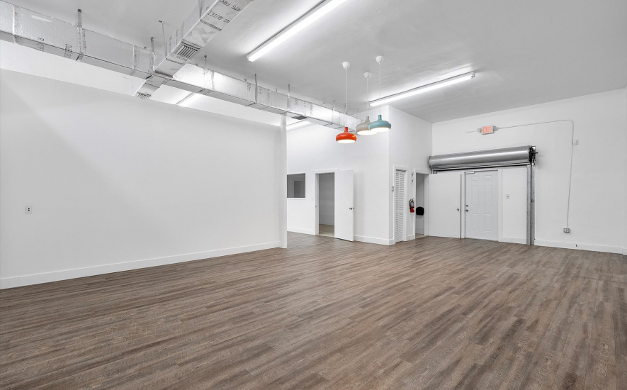 1524 NW 36th St, Miami, FL 33142, ,Retail/Office,For Lease,NW 36th St ,1355