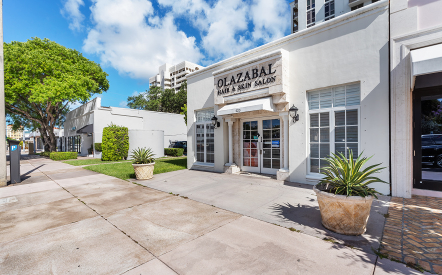 520 Biltmore Way, Coral Gables, FL 33134, ,Retail,For Lease,Biltmore Way ,1359