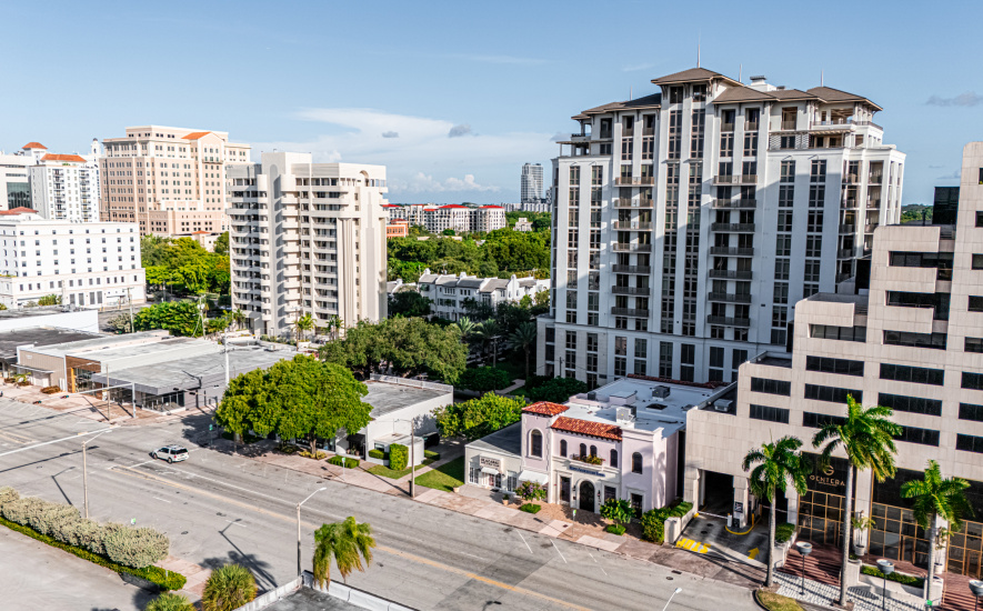 520 Biltmore Way, Coral Gables, FL 33134, ,Retail,For Lease,Biltmore Way ,1359