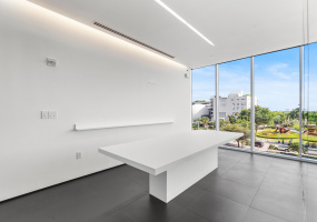 1040 Biscayne Blvd #P-2S, Miami, FL 33012, ,Office,For Lease,Biscayne Blvd #P-2S,1364