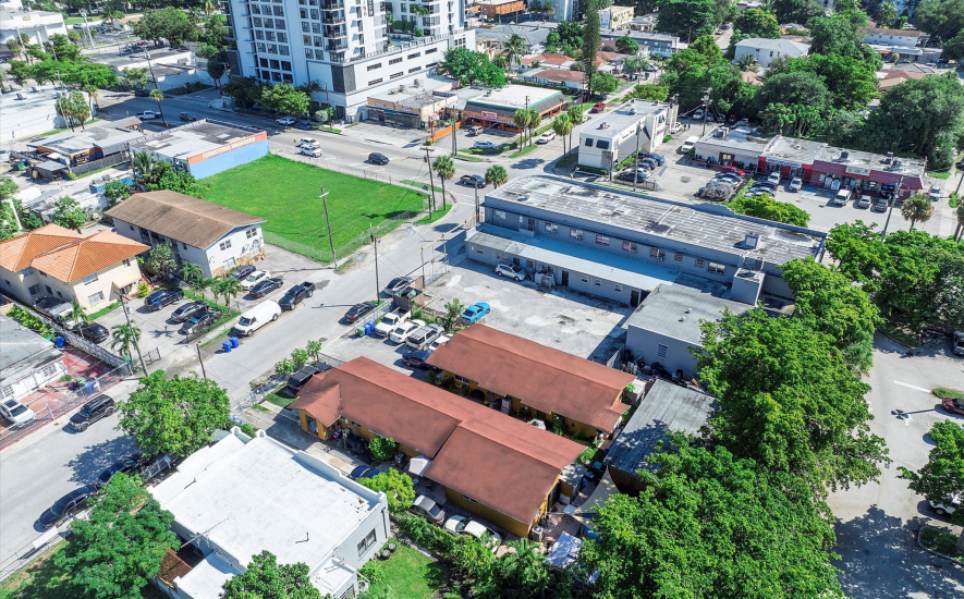 1728 NW 15th St, Miami, FL 33125, ,Multifamily,For Sale,NW 15th St,1371