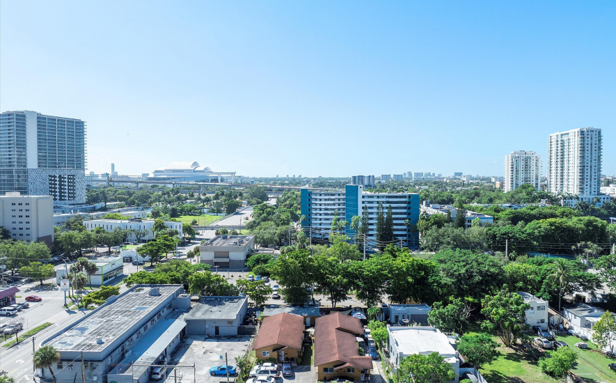 1728 NW 15th St, Miami, FL 33125, ,Multifamily,For Sale,NW 15th St,1371