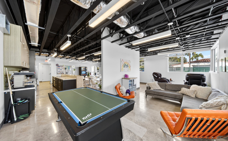 7630 Biscayne Blvd, Miami, FL 33138, ,Office,For Lease,Biscayne Blvd ,1378