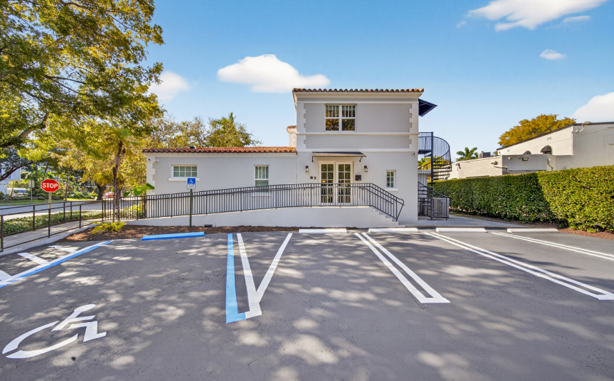 5801 Biscayne Blvd, Miami, FL 33137, ,Office,For Lease,Biscayne Blvd,1379