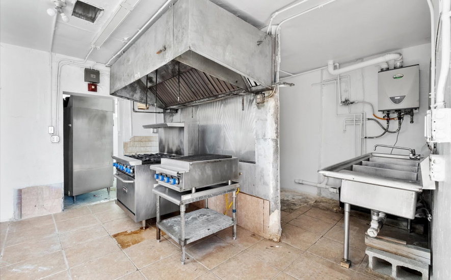 2829 NW 13th Ave, Miami, FL 33142, ,Retail,For Sale,NW 13th Ave ,1385