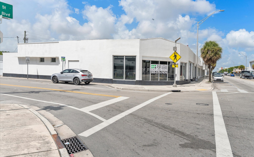 1500 NW 36th St, Miami, FL 33142, ,Retail/Office,For Lease,NW 36th St ,1396