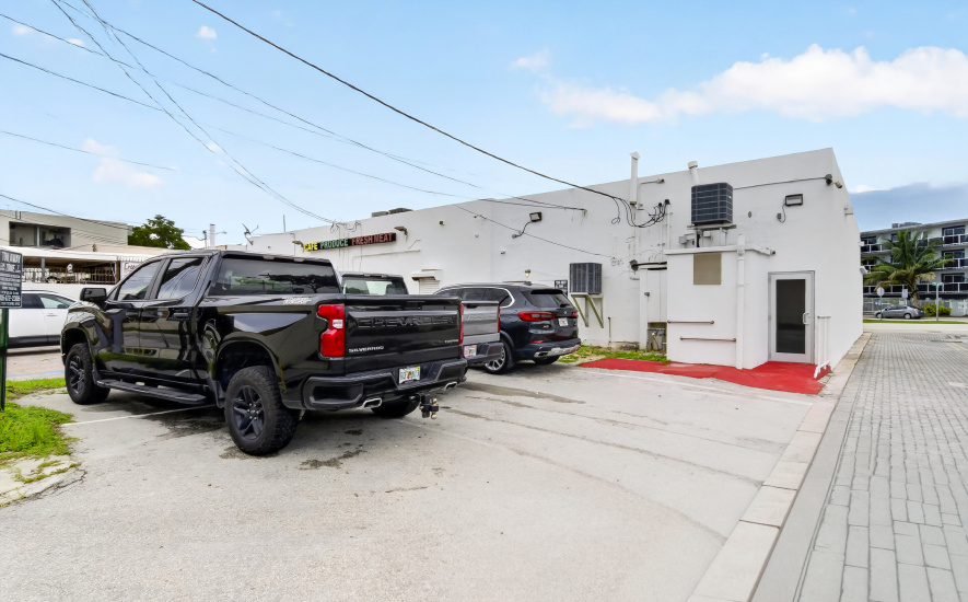 71st Street1975, Miami Beach, FL 33141, ,Retail/Office,For Sale,1975 ,1397
