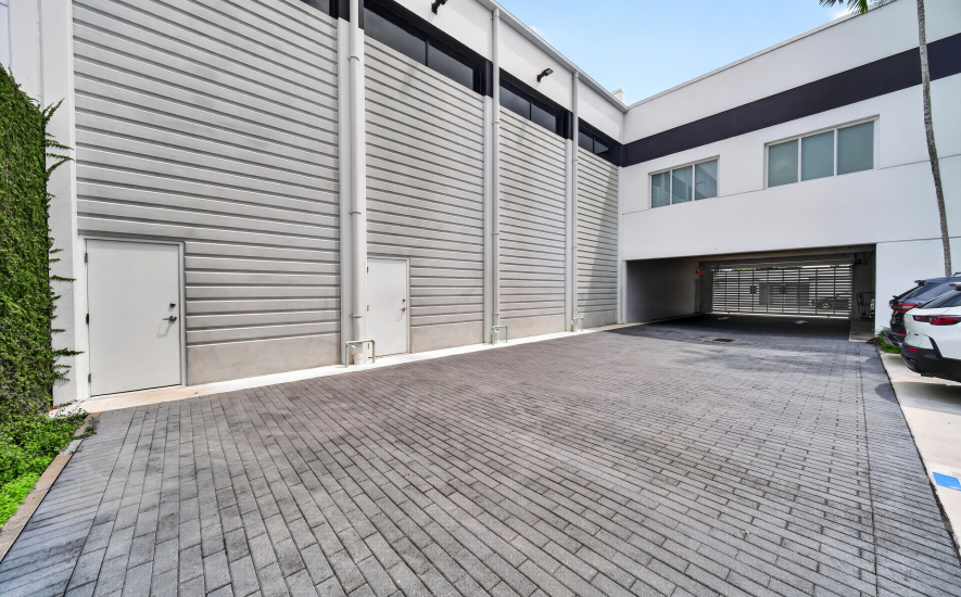6700 NE 2nd Ct - Portfolio, Miami, FL 33138, ,Office/Warehouse,For Sale,NE 2nd Ct - Portfolio,1398