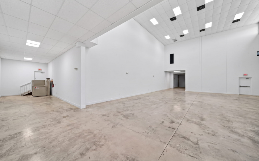 6700 NE 2nd Ct, Miami, FL 33138, ,Flex,For Lease,NE 2nd Ct,1402
