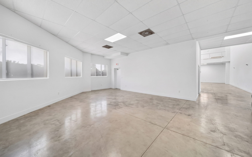 6700 NE 2nd Ct, Miami, FL 33138, ,Flex,For Lease,NE 2nd Ct,1402