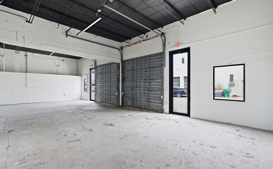 745 NW 7th Terr, Fort Lauderdale, FL 33311, ,Warehouse,For Lease,NW 7th Terr ,1403